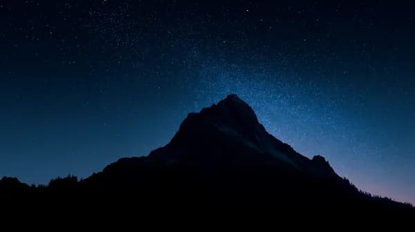 Night Sky Over Mountain Peak - Starry Summit Wallpaper - HD Wallpaper, 4k Background Image